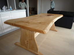 �т��r�̃e�[�u��