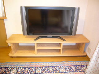 �^���̃e���r�{�[�h