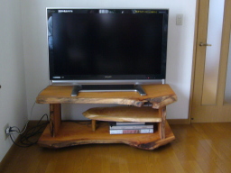 �P���L�̈ꖇ���g�����e���r�{�[�h